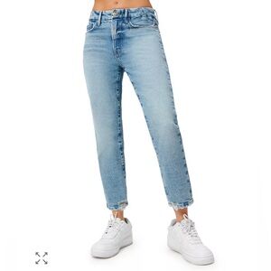 Good American High Rise Cropped Girlfriend Jeans in Blue